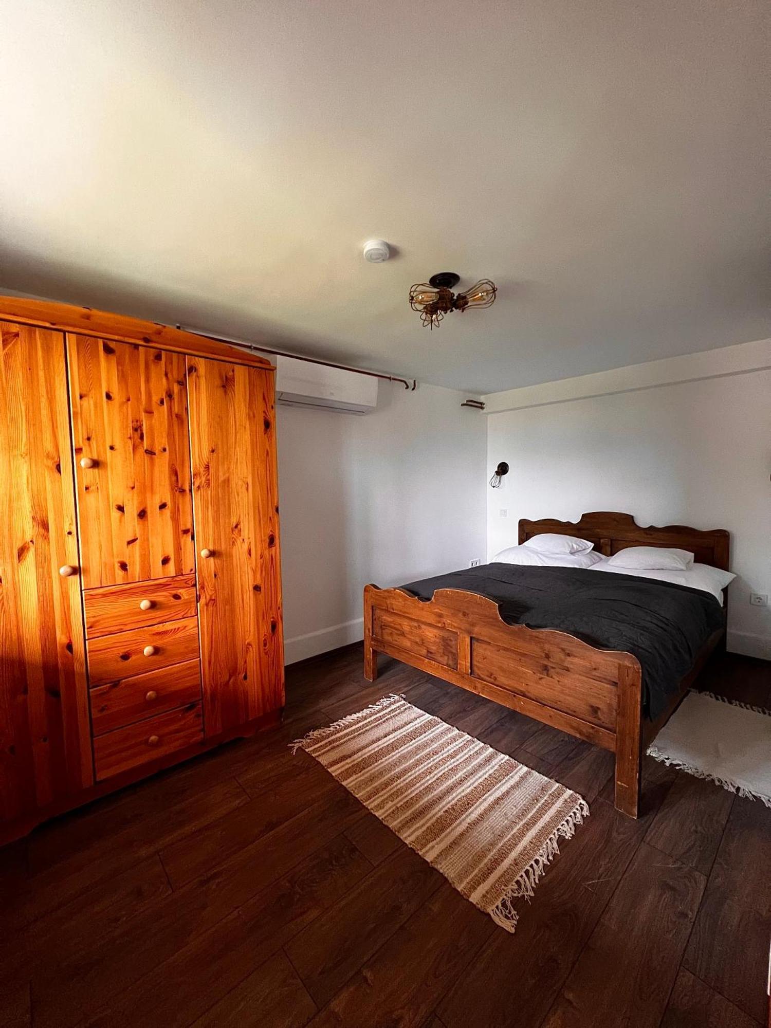 Pilisi Lovas Major, Dorog Bed and Breakfast Buitenkant foto