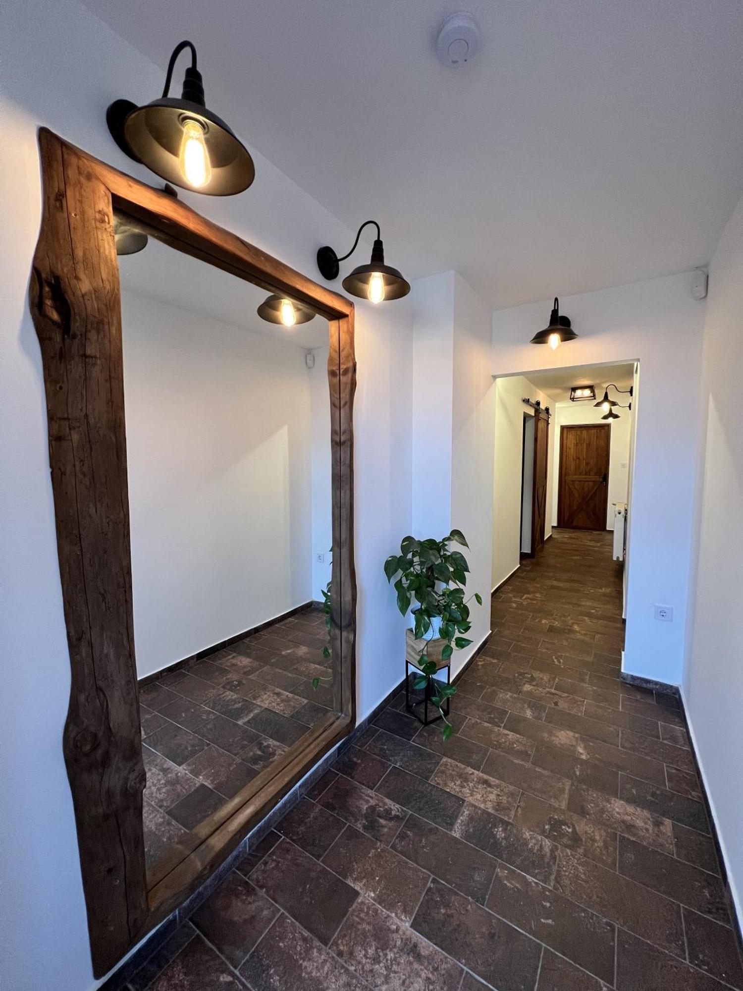 Pilisi Lovas Major, Dorog Bed and Breakfast Buitenkant foto